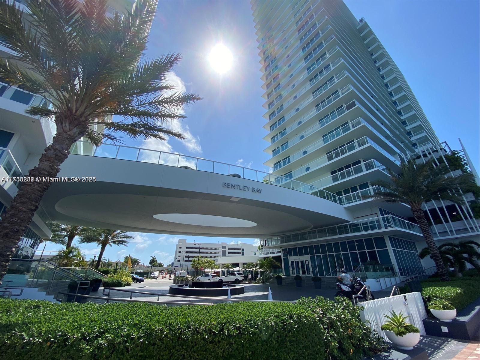 THE BENTLEY BAY CONDO - Residential Lease