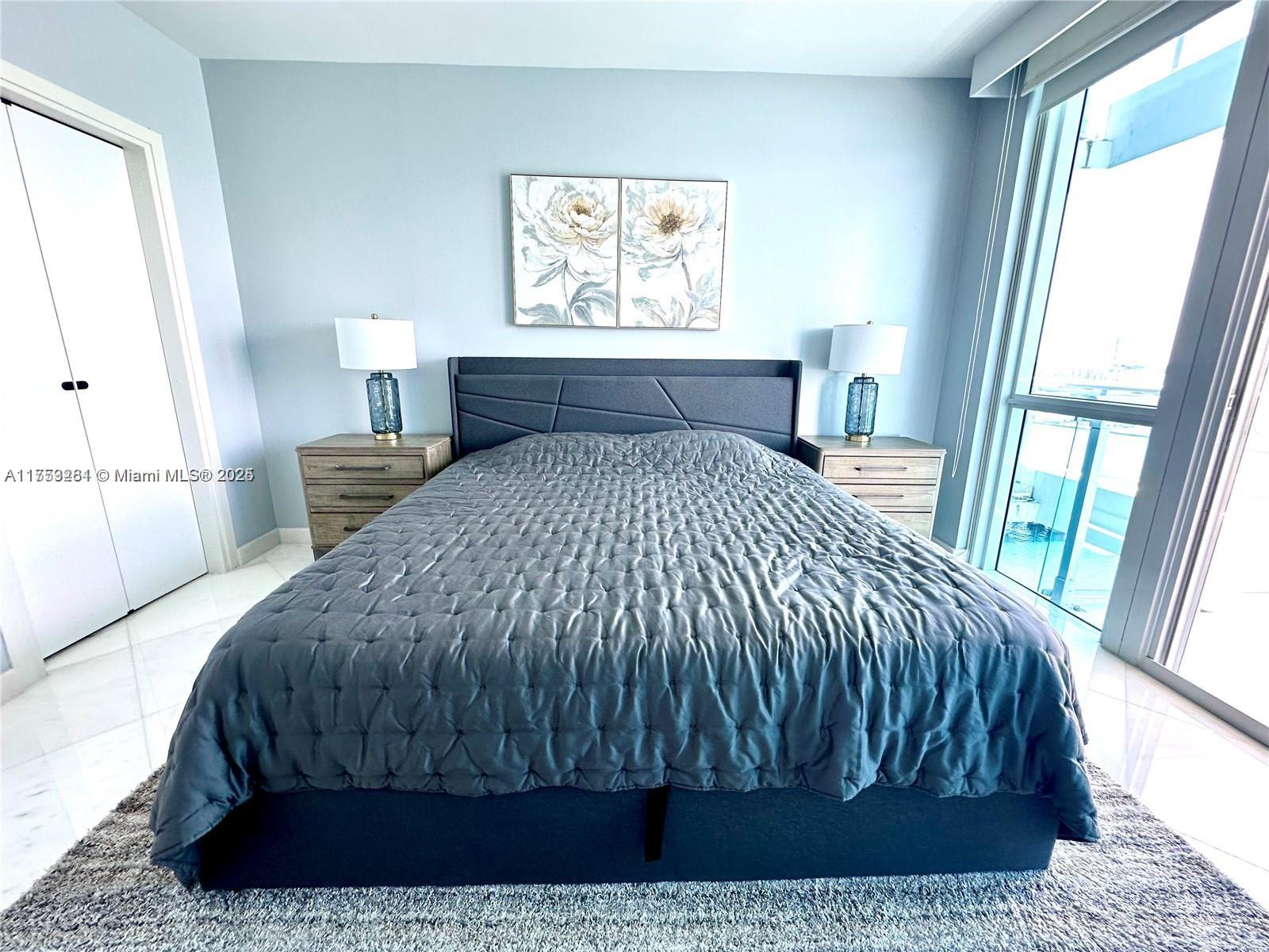 THE BENTLEY BAY CONDO - Residential Lease