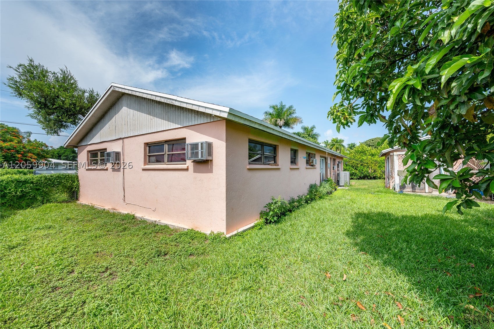 822 NW 15th St