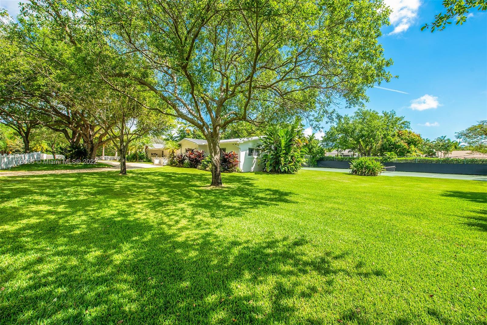 HI-VIEW ACRES - Residential