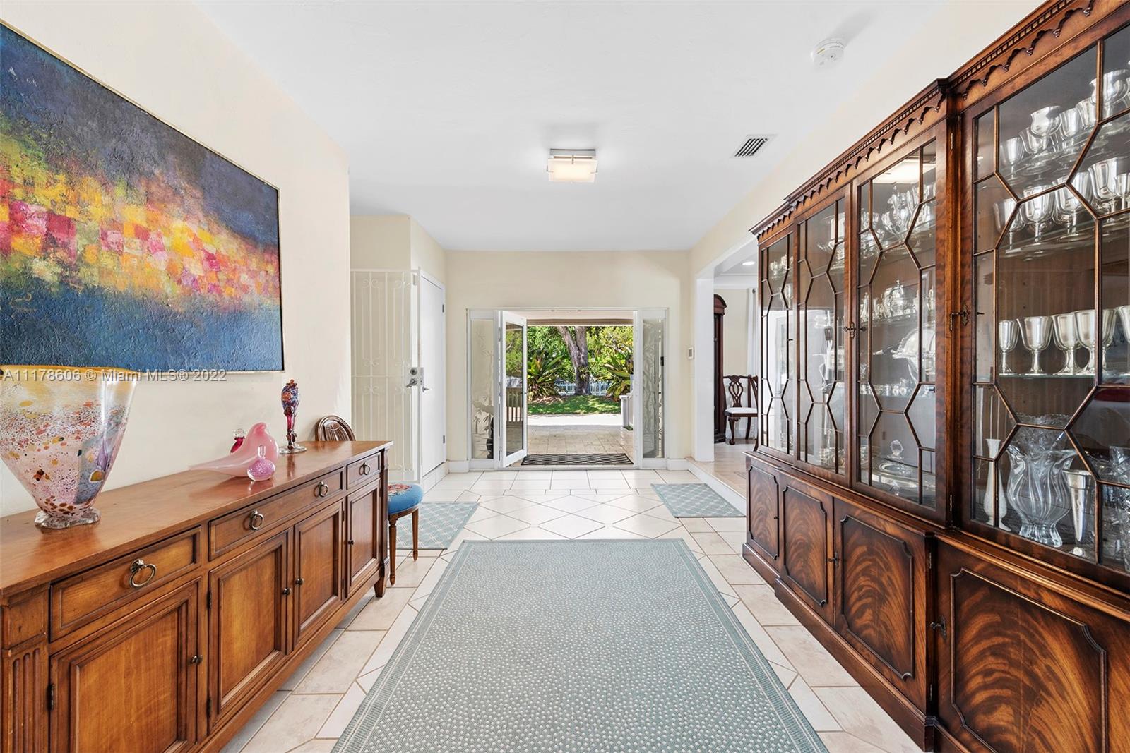 HI-VIEW ACRES - Residential