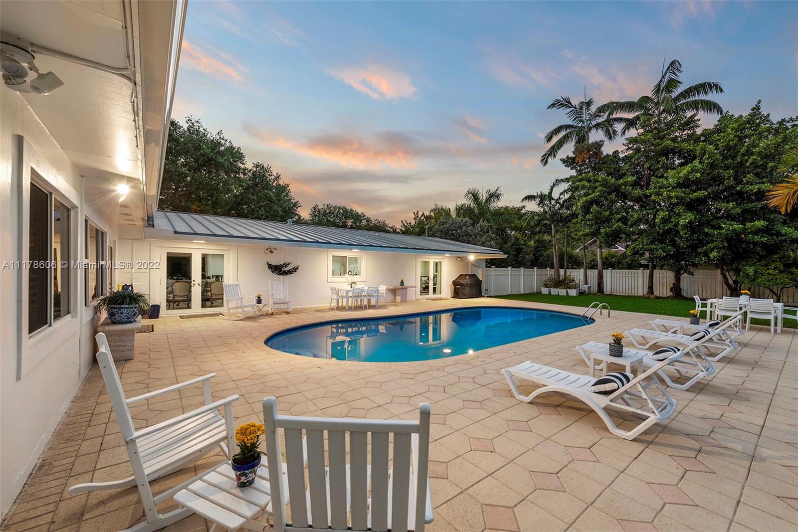 HI-VIEW ACRES - Residential