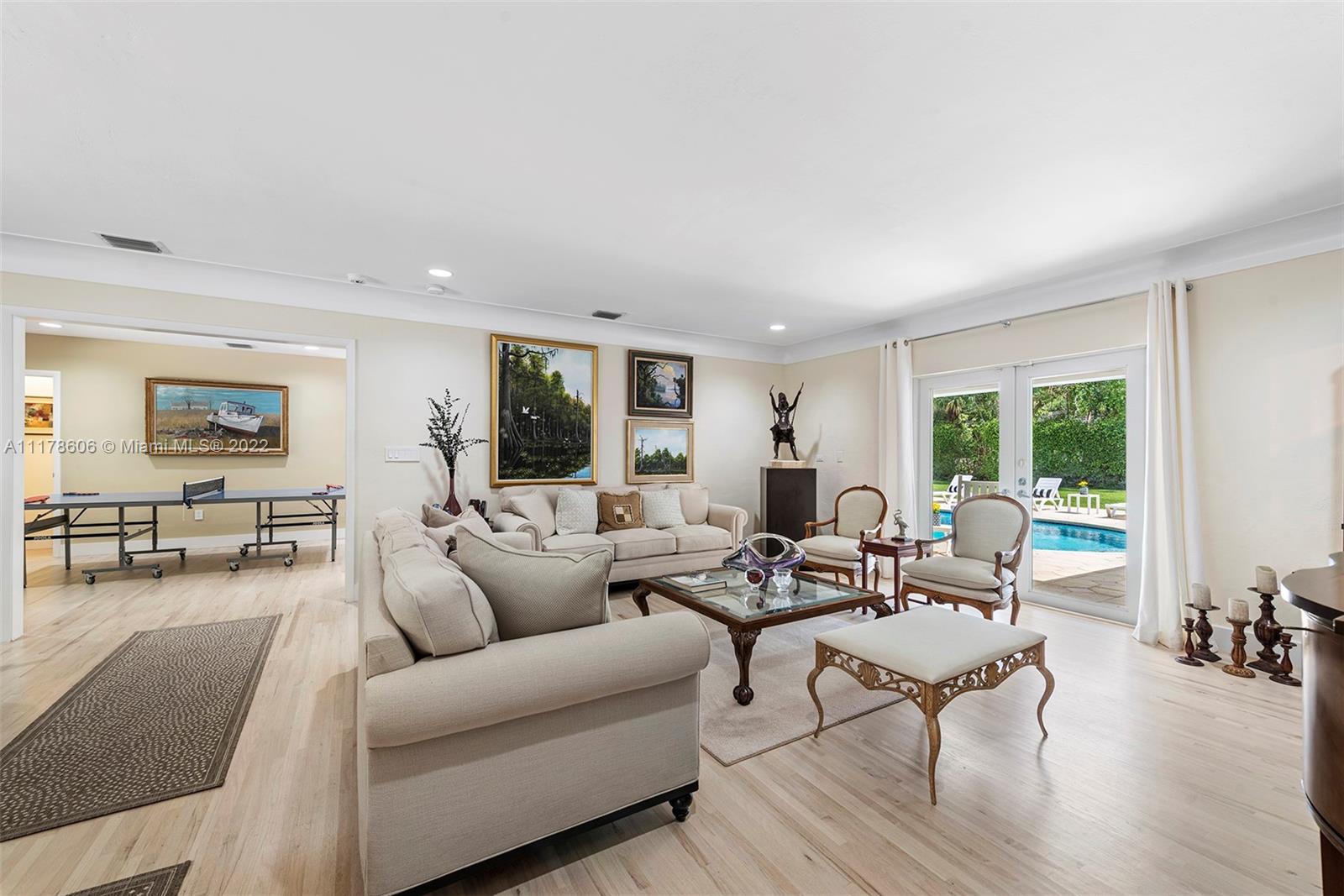 HI-VIEW ACRES - Residential