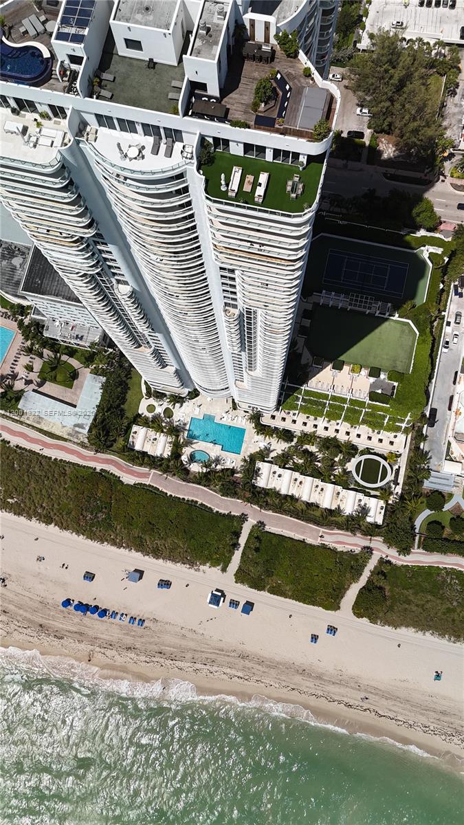 AKOYA CONDO - Residential Lease