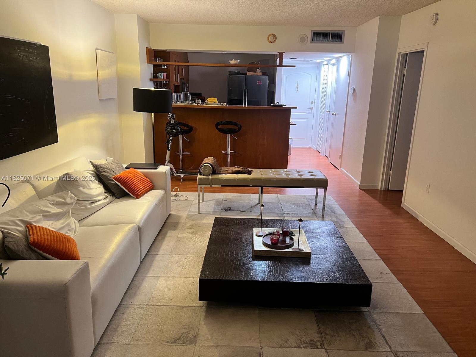 AVENTURA ELDORADO CONDO - Residential