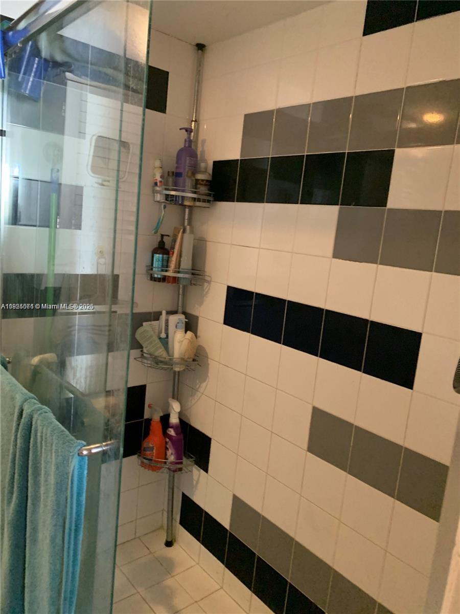 AVENTURA ELDORADO CONDO - Residential