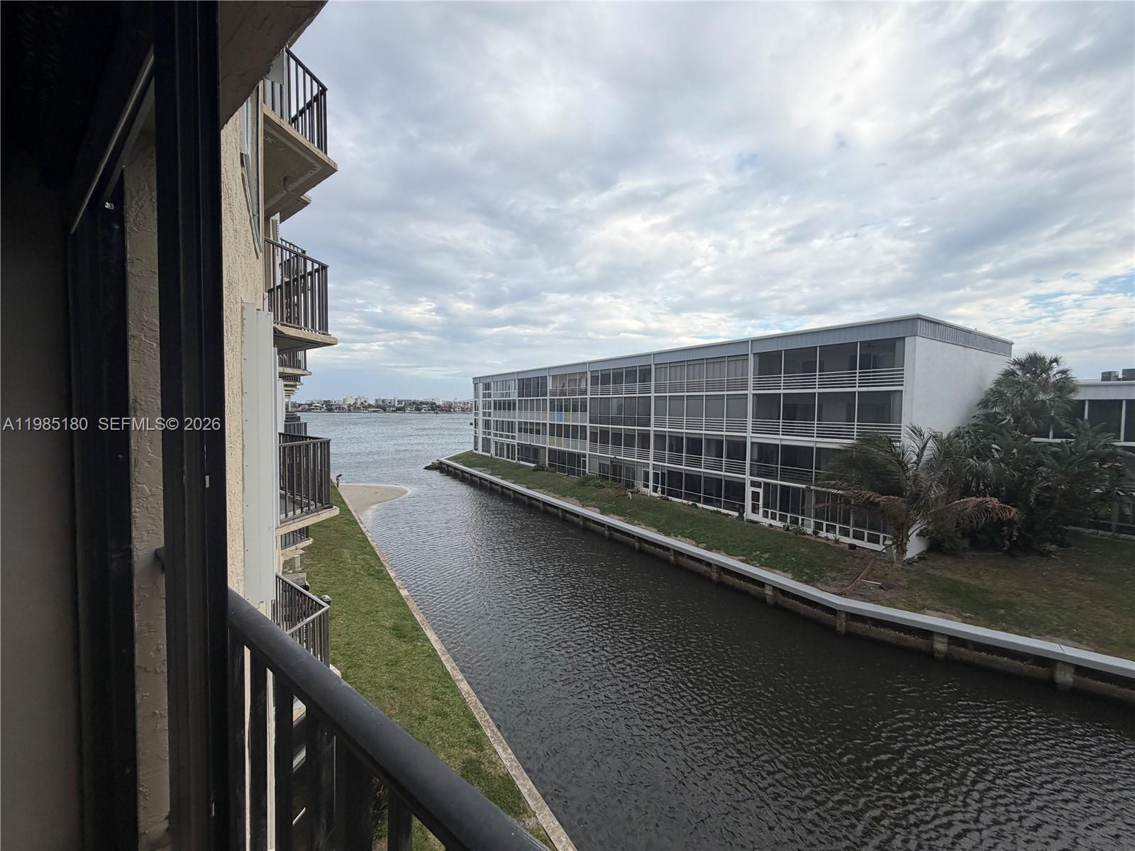 HIDDEN HARBOUR OF THE PAL - Residential