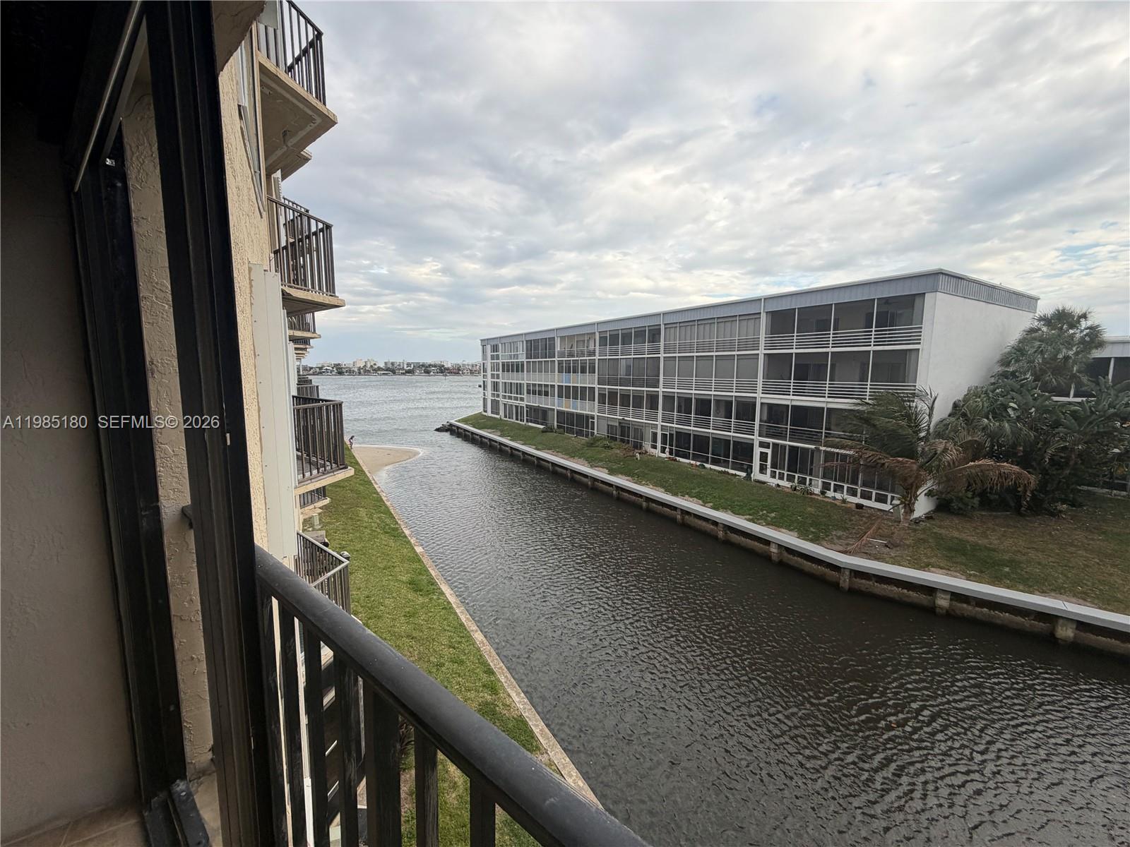 HIDDEN HARBOUR OF THE PAL - Residential