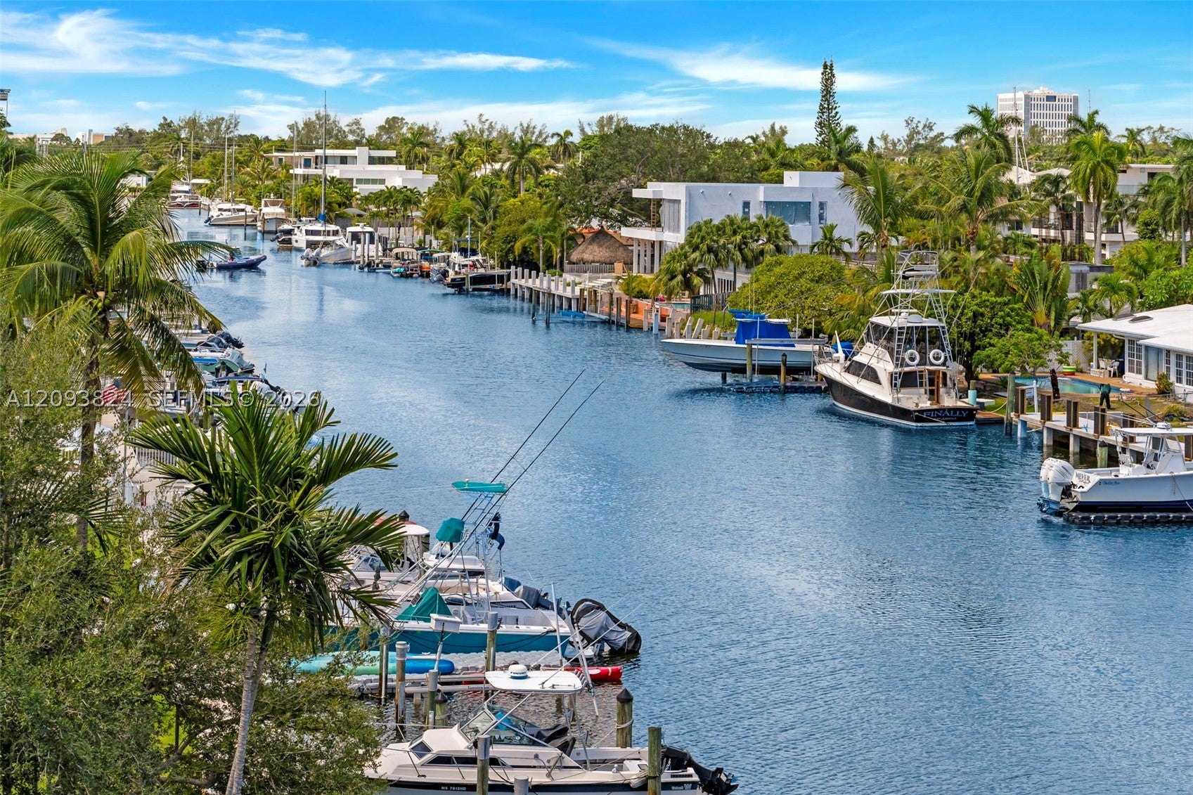 1777 SE 15th St 504, Fort Lauderdale, FL, 33316/$270,000 3 1777 SE 15th St 504