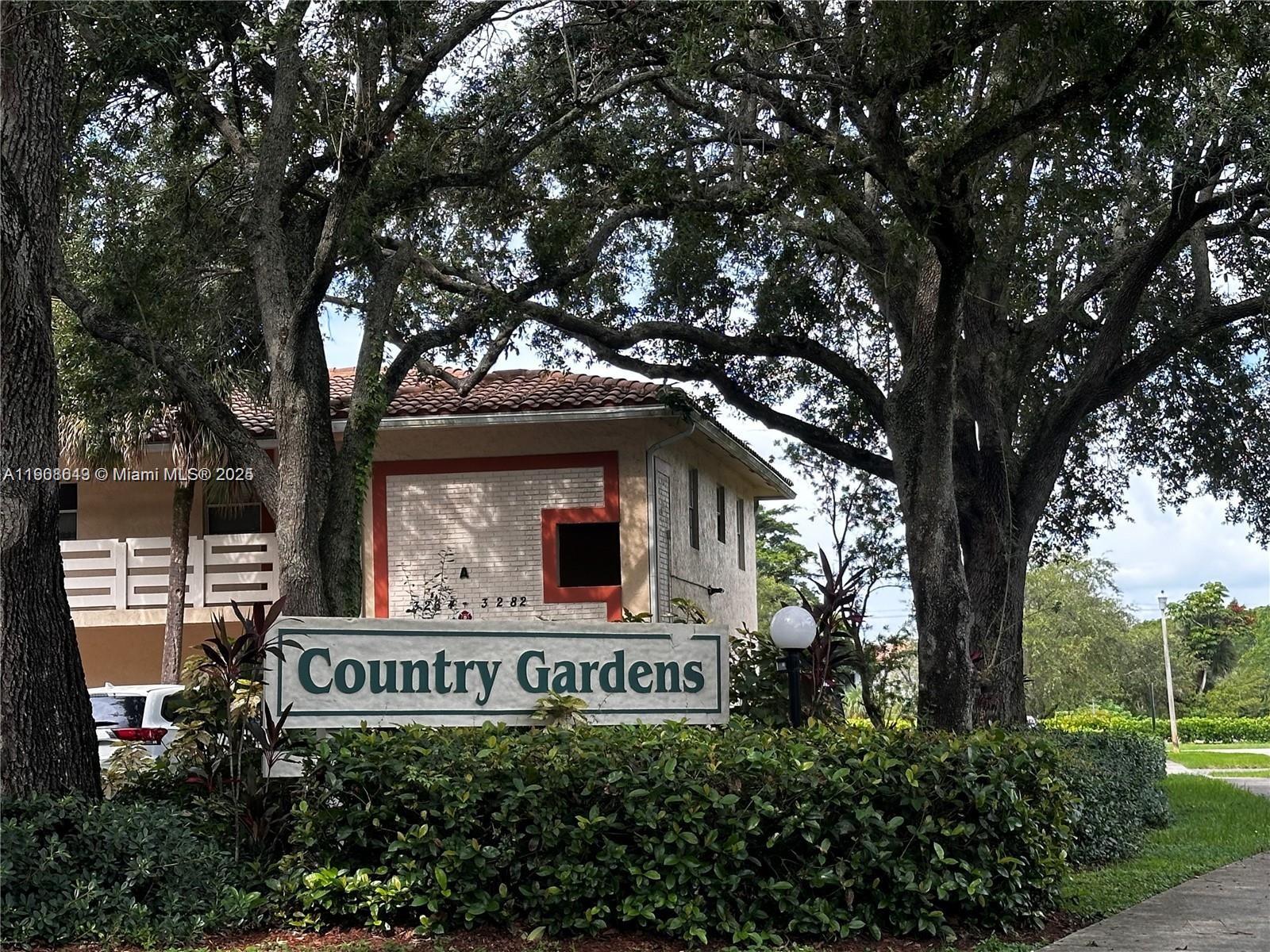 COUNTRY GARDENS CONDO - Residential Lease