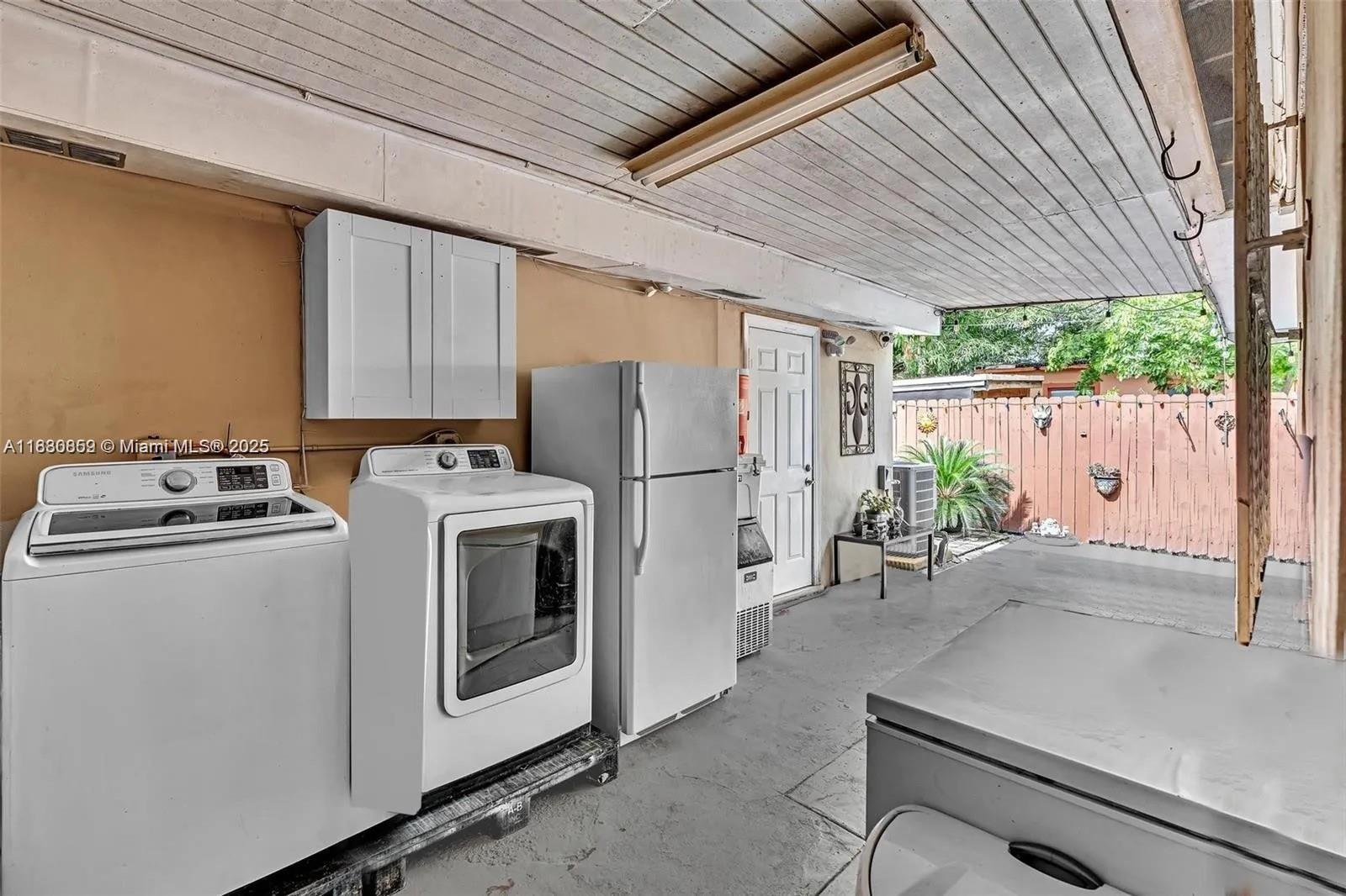 GOLF ESTATES - Residential