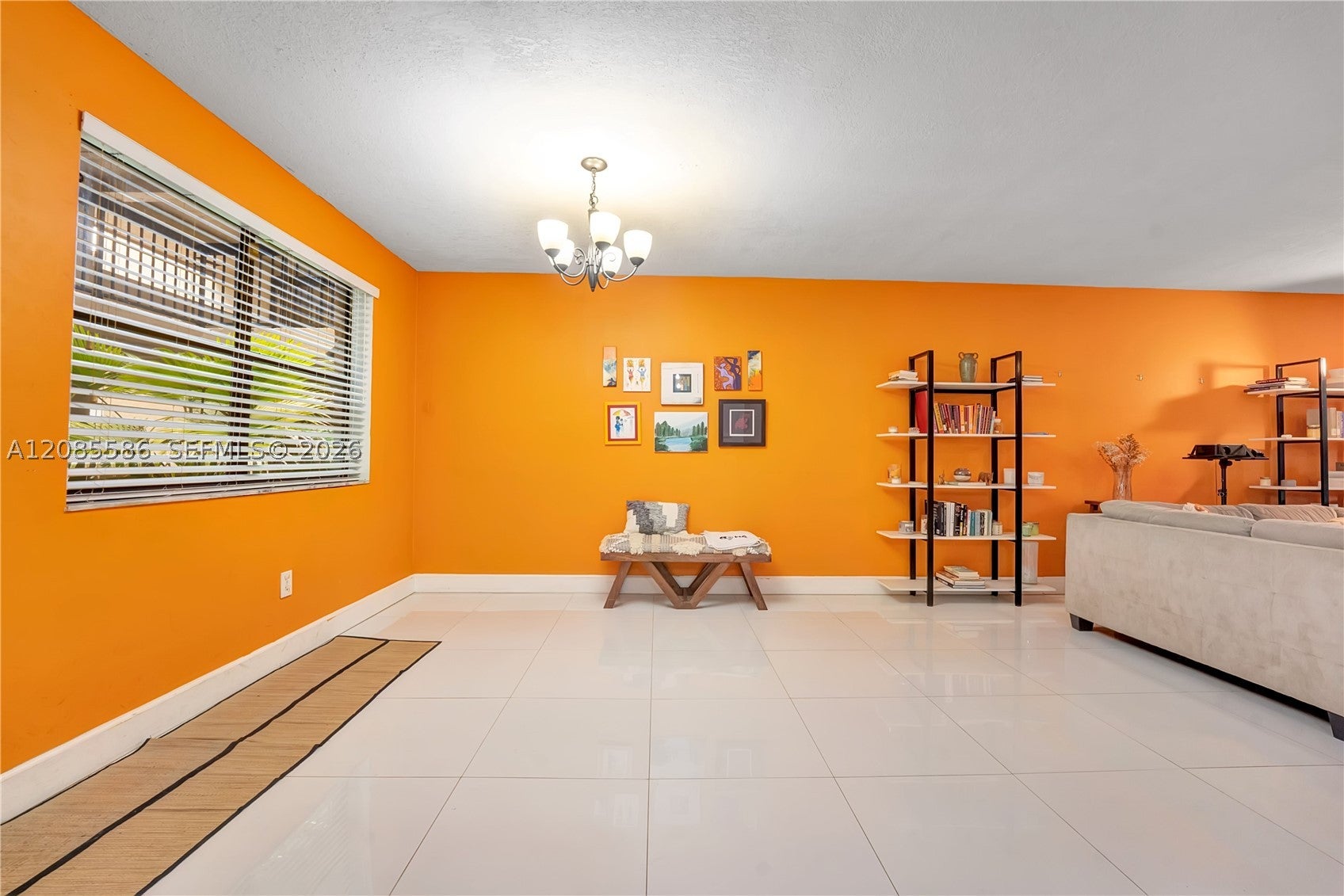 601 Ives Dairy Rd 105-8, Miami, FL, 33179/$245,000 2 601 Ives Dairy Rd 105-8