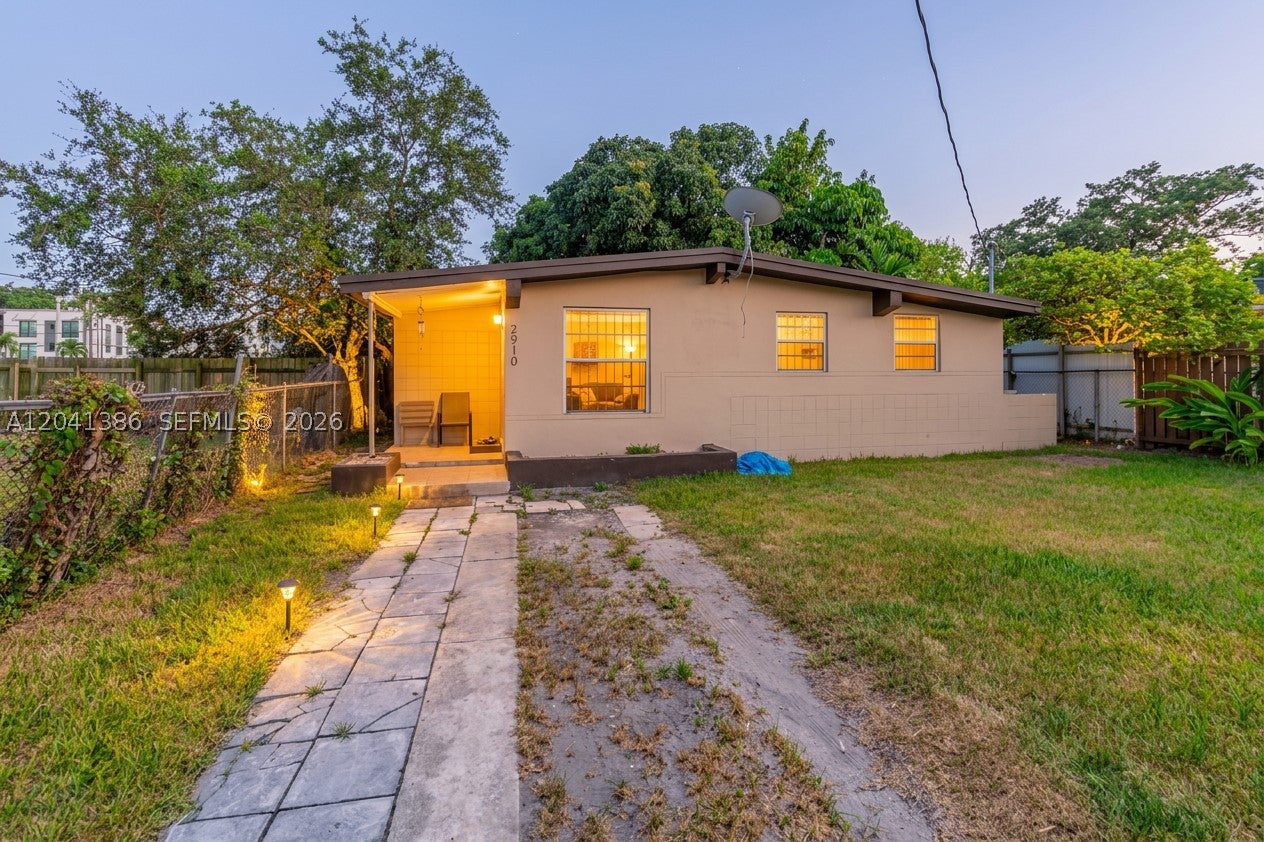 2910 NW 47th St