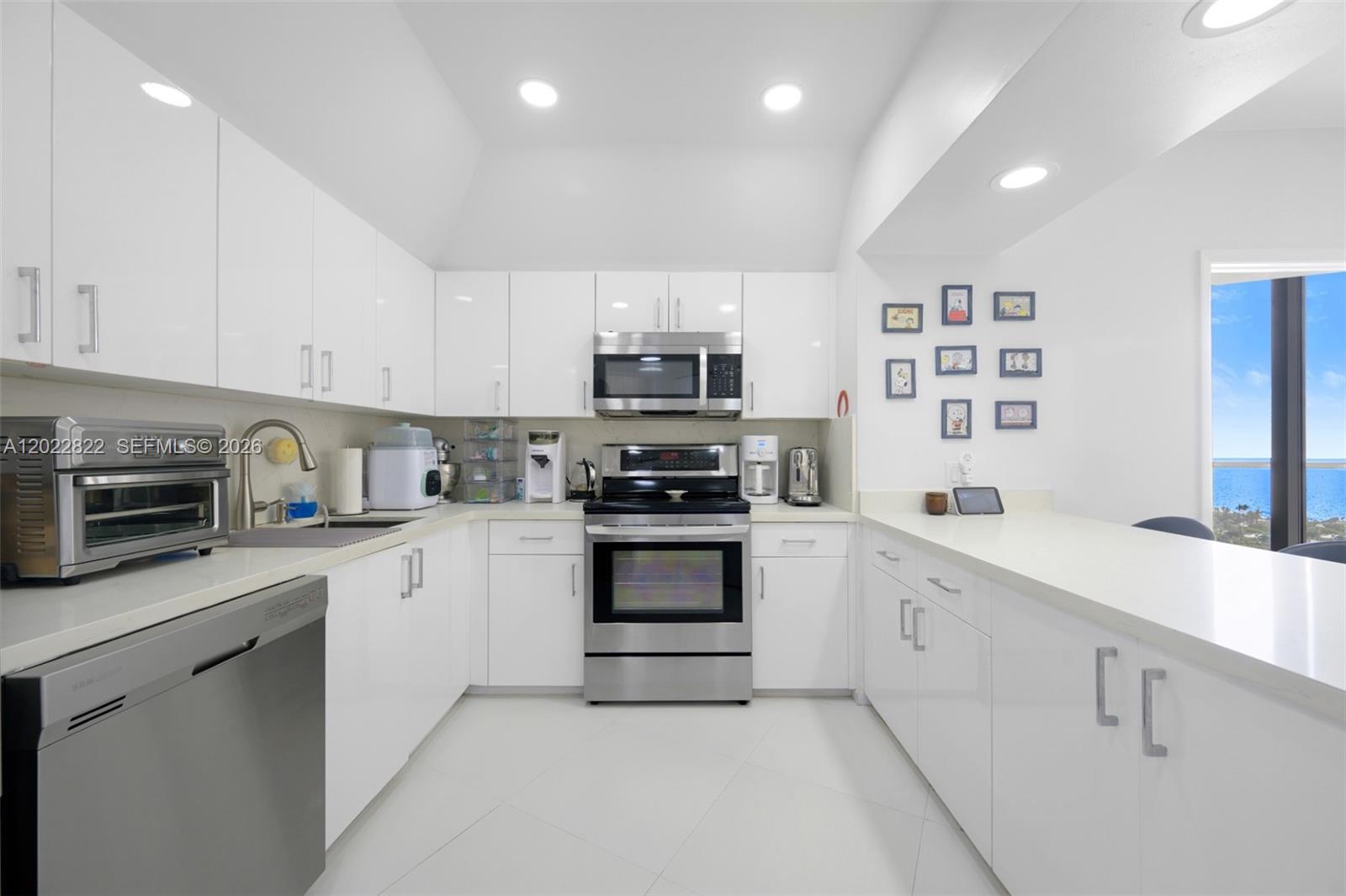 20281 E Country Club Dr 2310