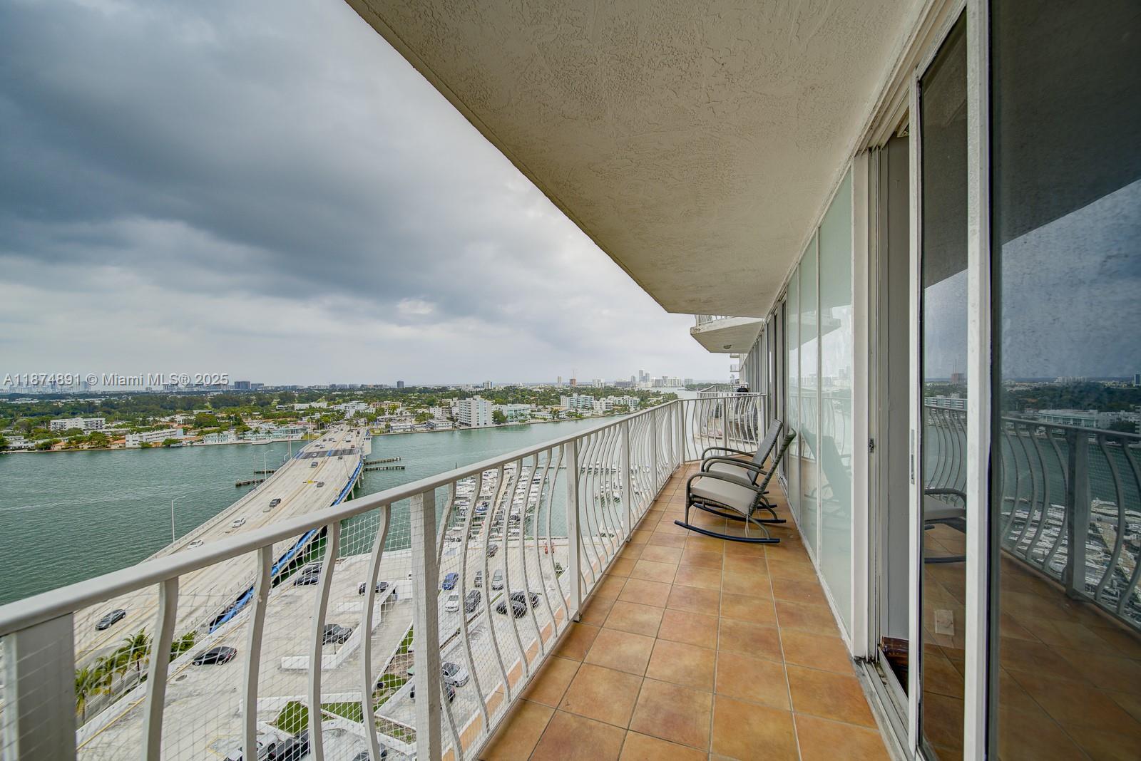 THE GRANDVIEW PALACE COND - Residential