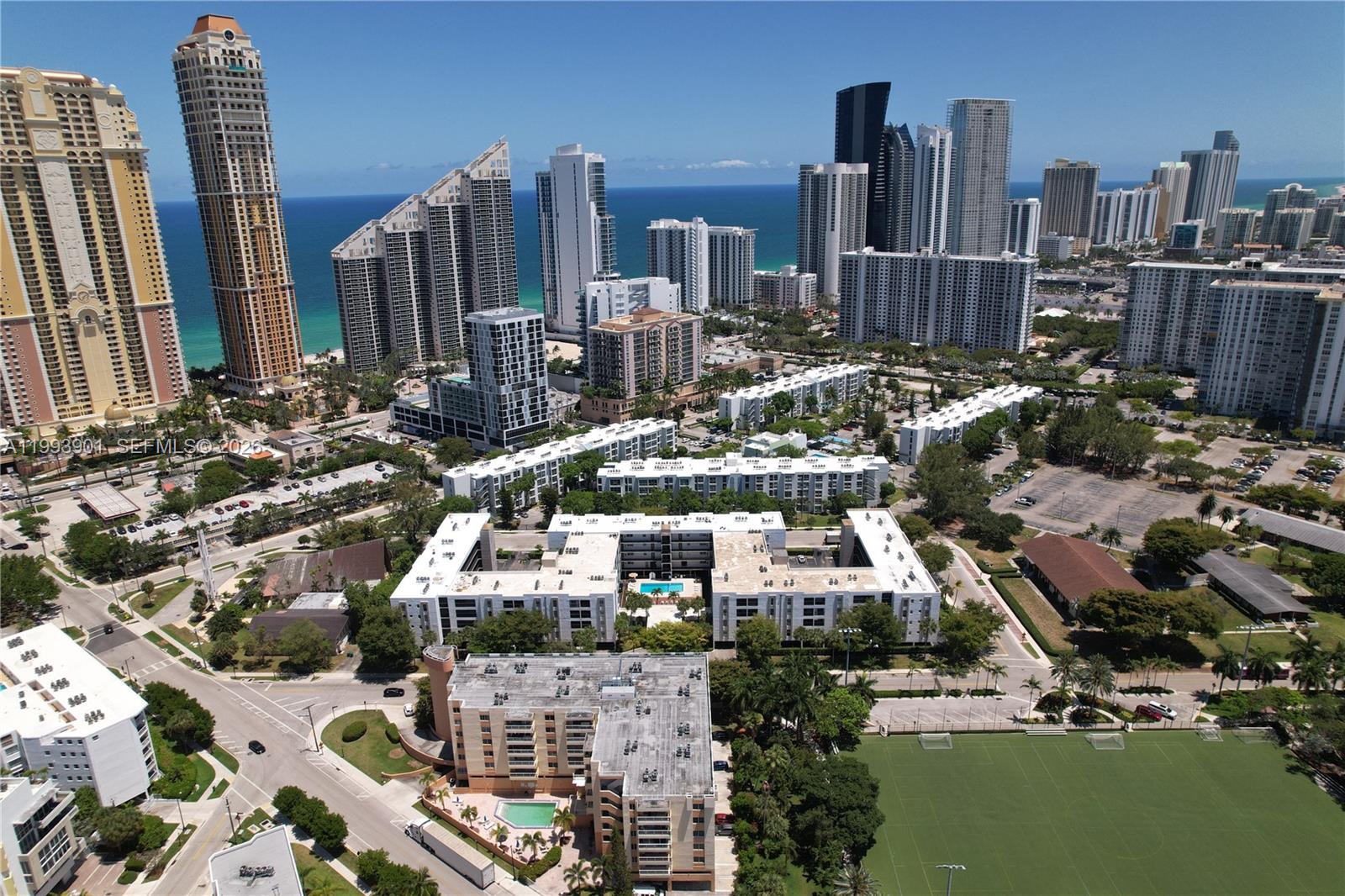 LE CARTIER CONDO - Residential Lease