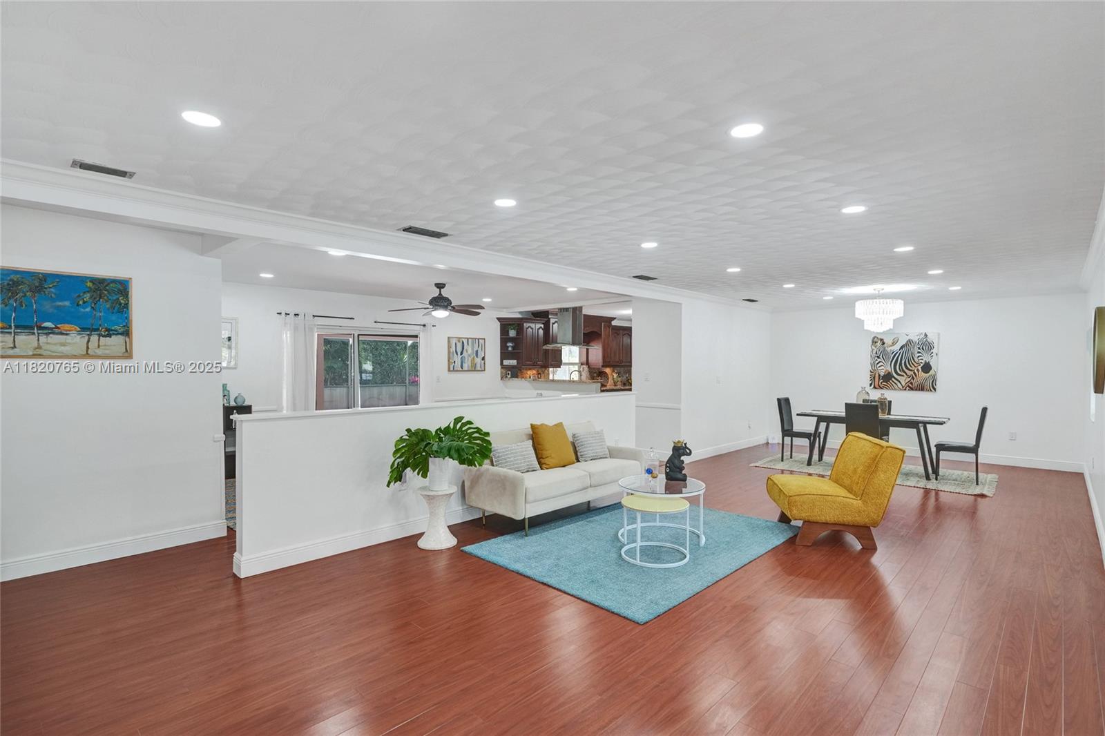 HALLMARK HGTS ESTS 7TH AD - Residential Lease