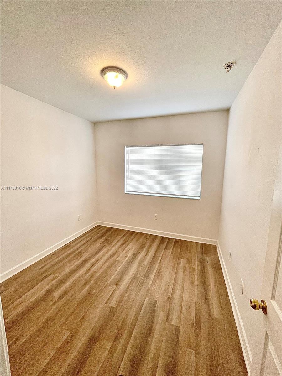 UNITED HOMES AT BELLA VIS - Residential Lease