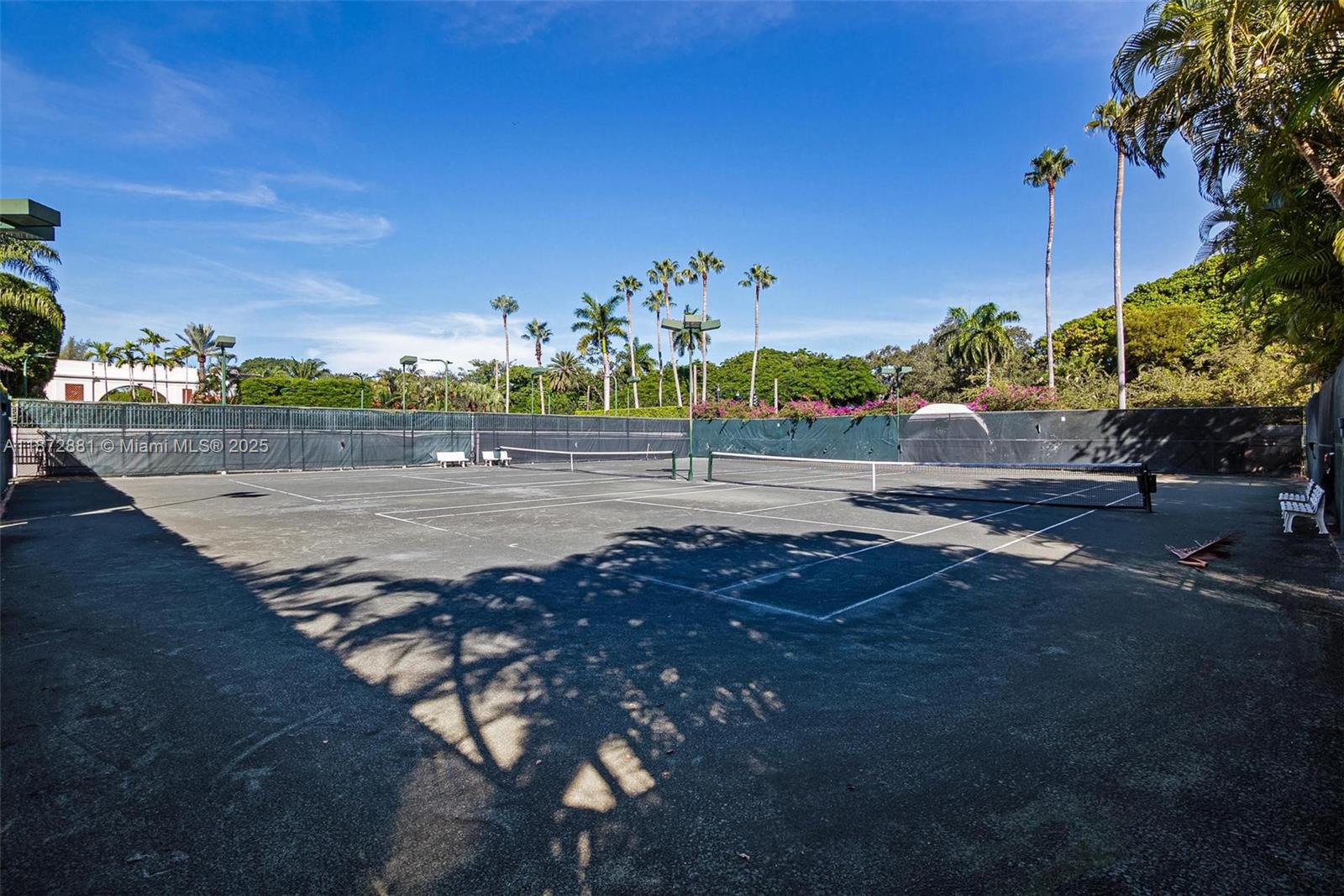 L HERMITAGE - Residential