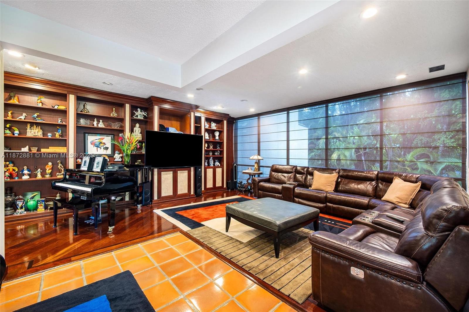 L HERMITAGE - Residential