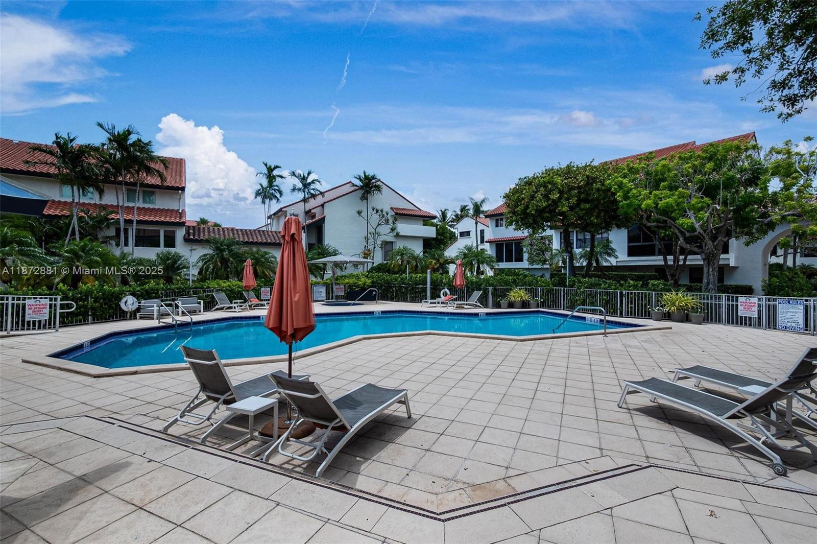 L HERMITAGE - Residential