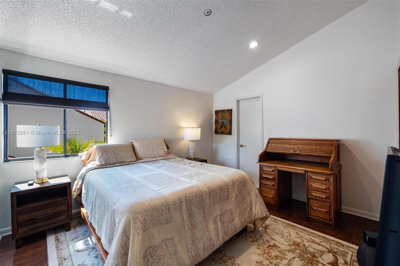 L HERMITAGE - Residential