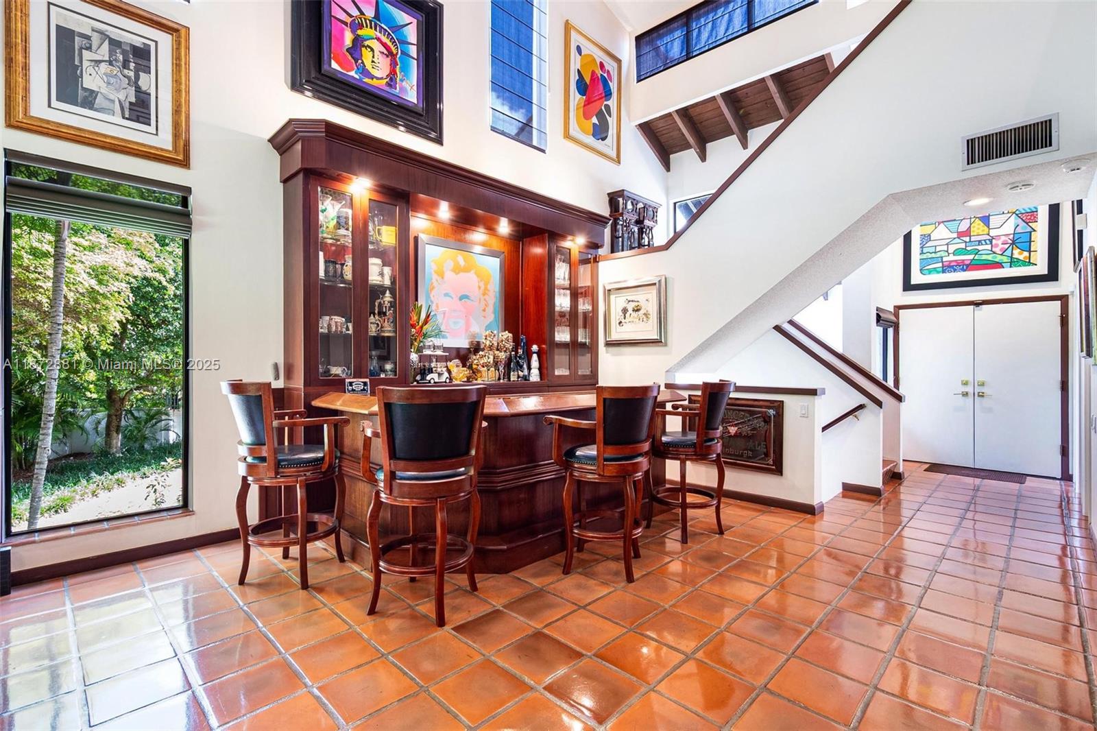 L HERMITAGE - Residential