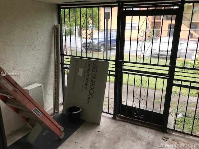 NORTH GARDEN VILLAS INC C - Residential Lease