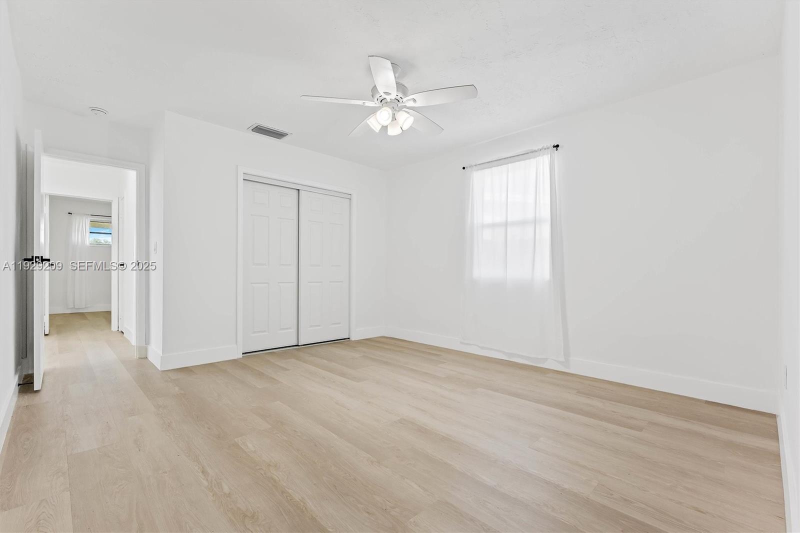 SUNRISE GOLF VILLAGE SEC - Residential Lease