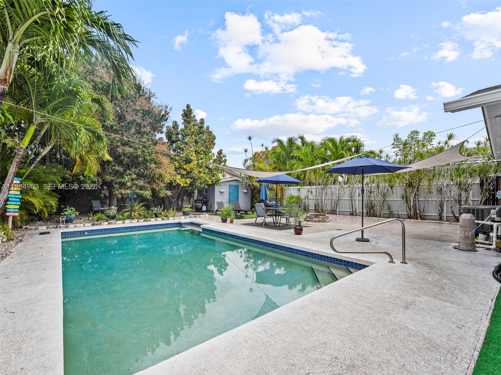 WEST MIAMI PART 2 - Residential