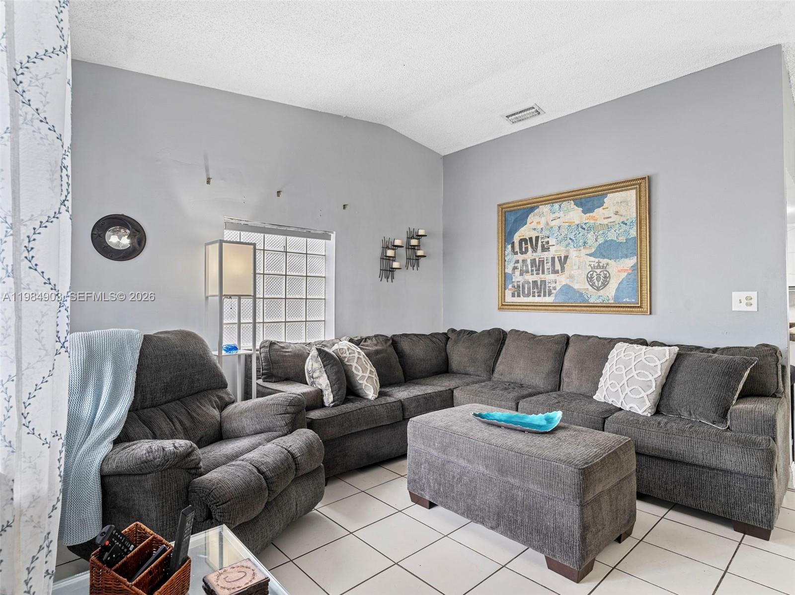 WEST MIAMI PART 2 - Residential