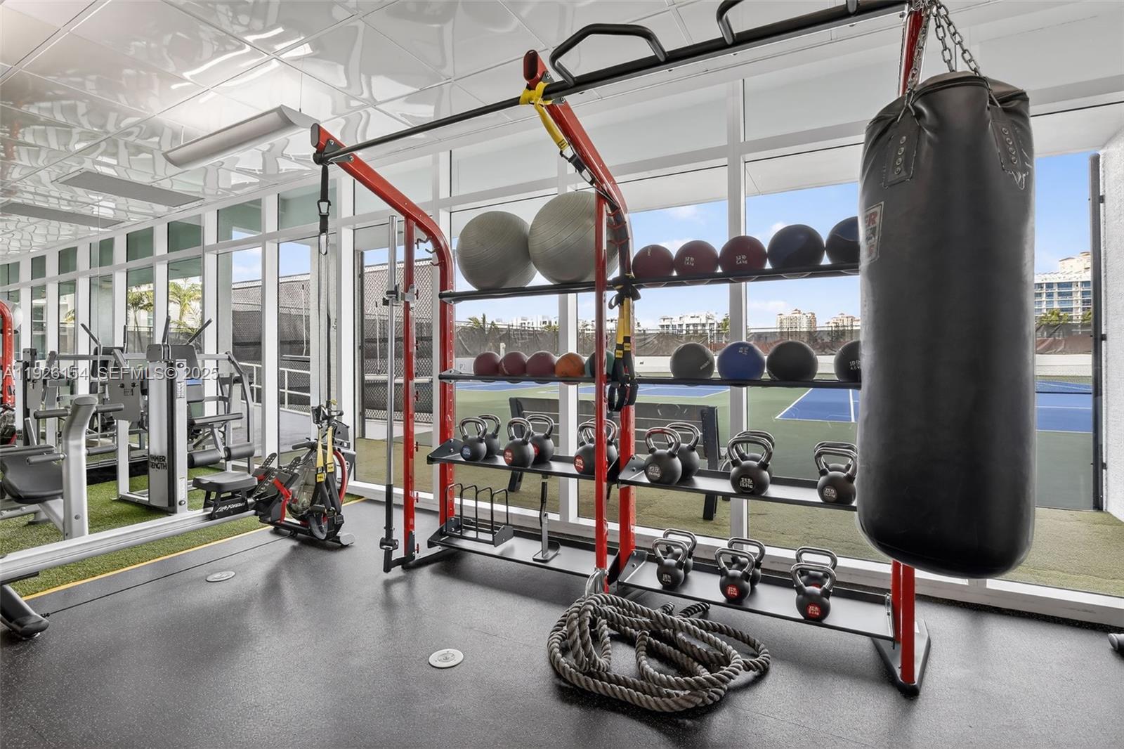 THE PENINSULA II CONDO - Residential Lease