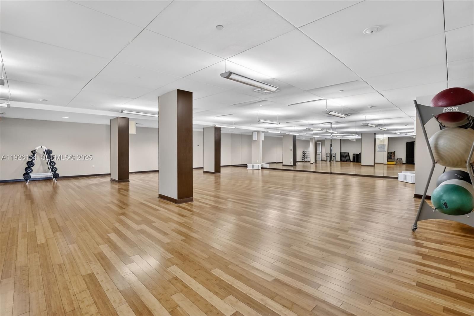 THE PENINSULA II CONDO - Residential Lease