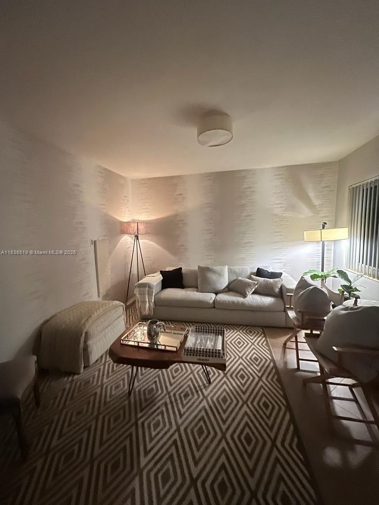 9920 Collins Ave 7