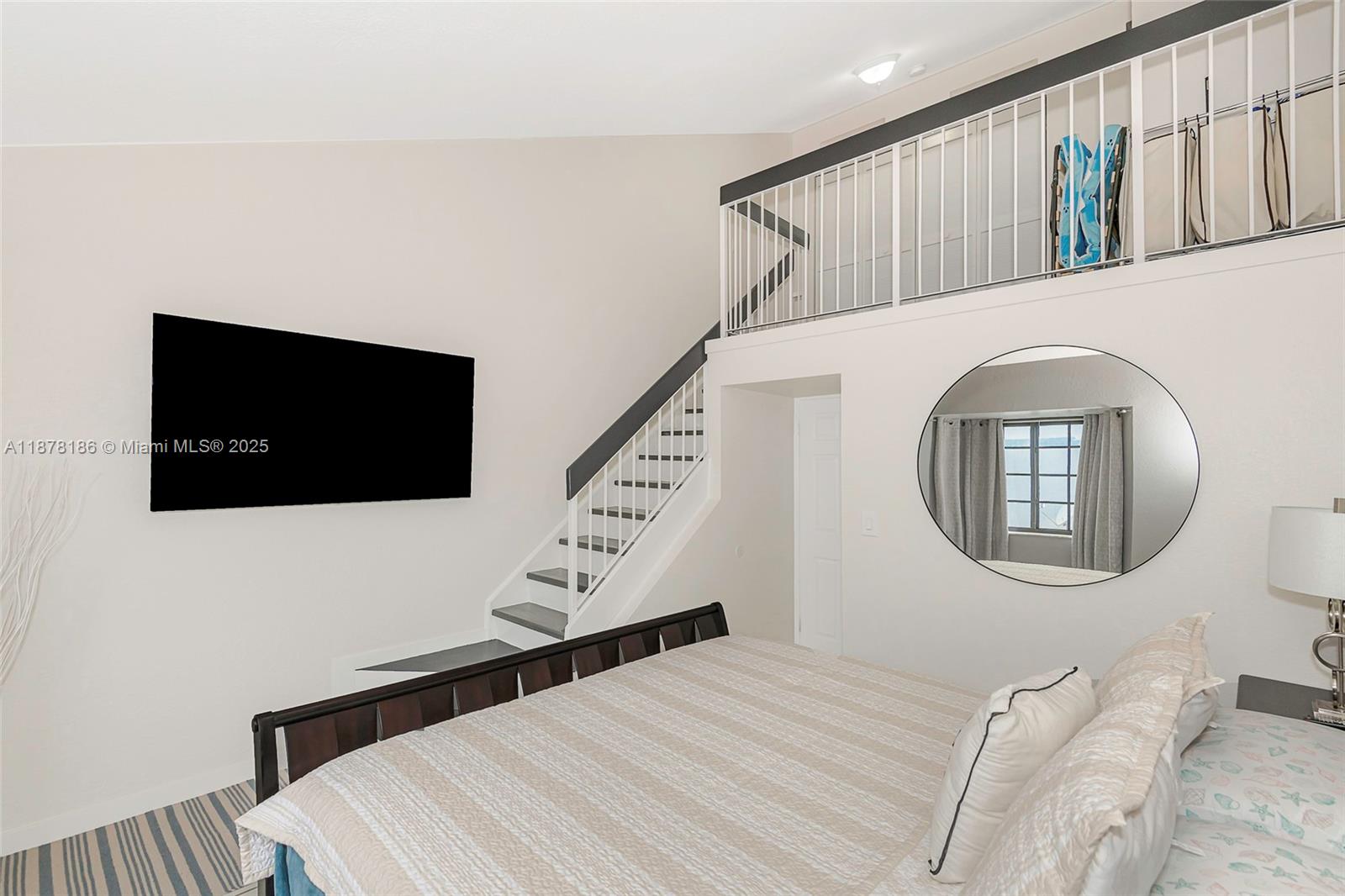 INTERNATIONAL PRINCESS - Residential