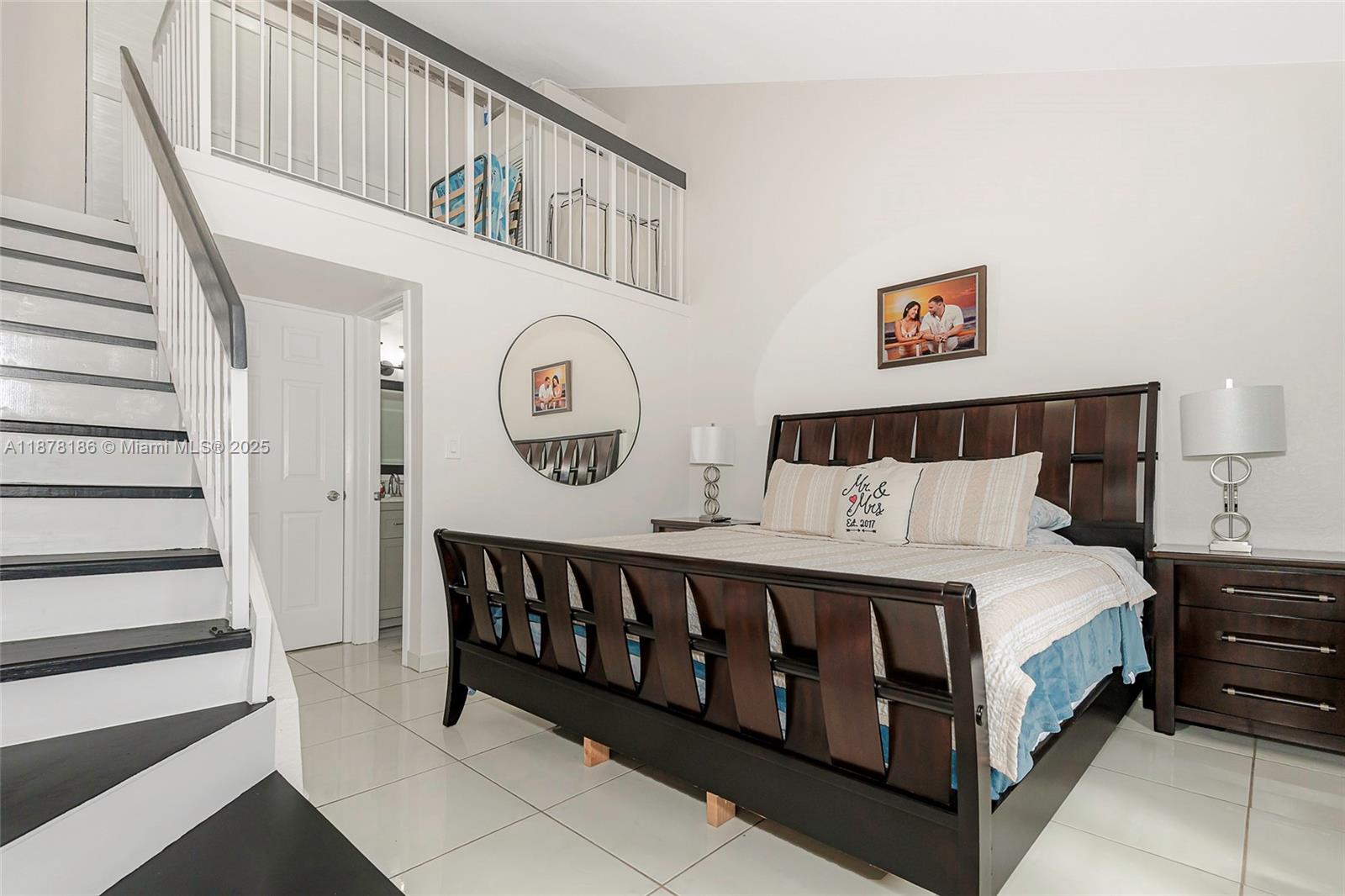 INTERNATIONAL PRINCESS - Residential