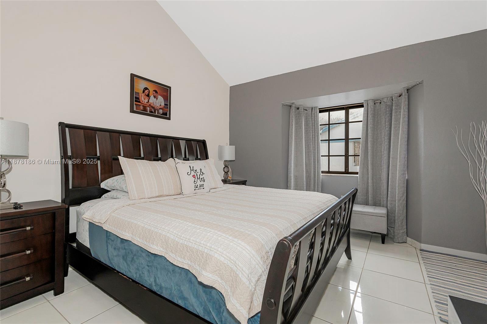 INTERNATIONAL PRINCESS - Residential