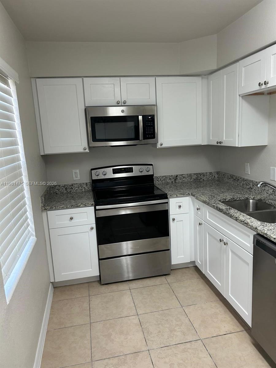 Port Charlotte - Residential