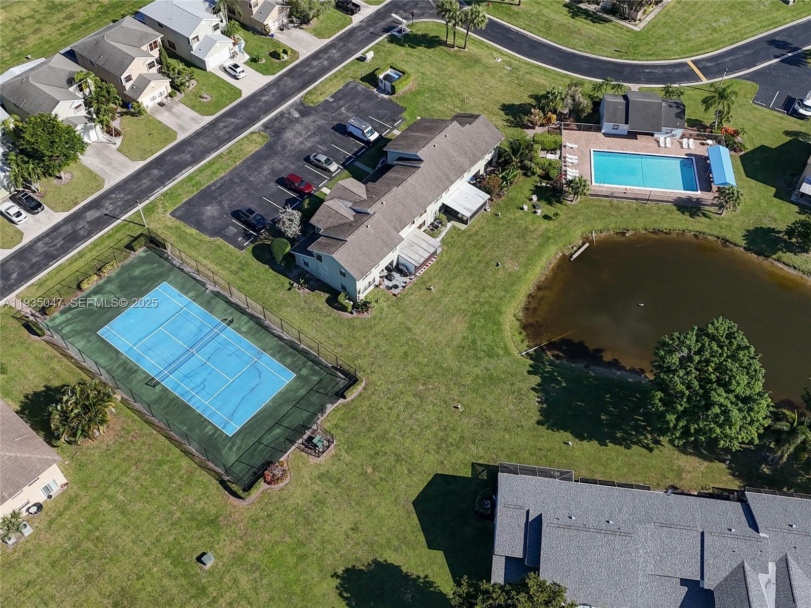 NORTHPOINTE I - Residential