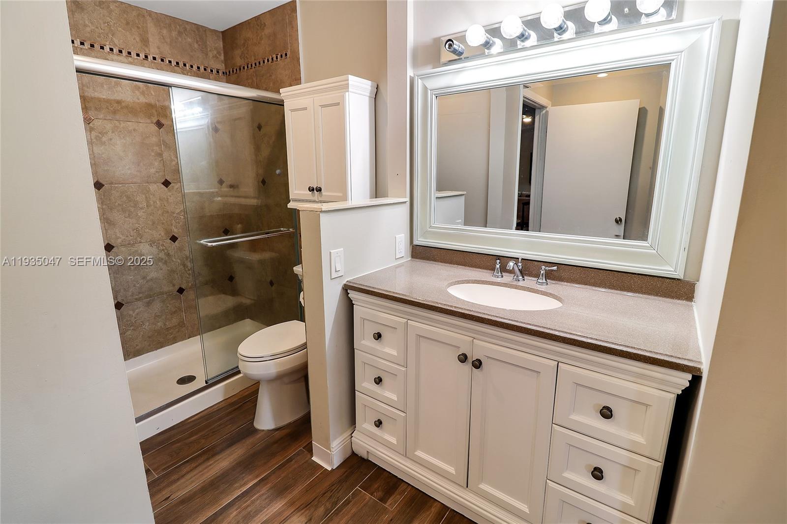 NORTHPOINTE I - Residential