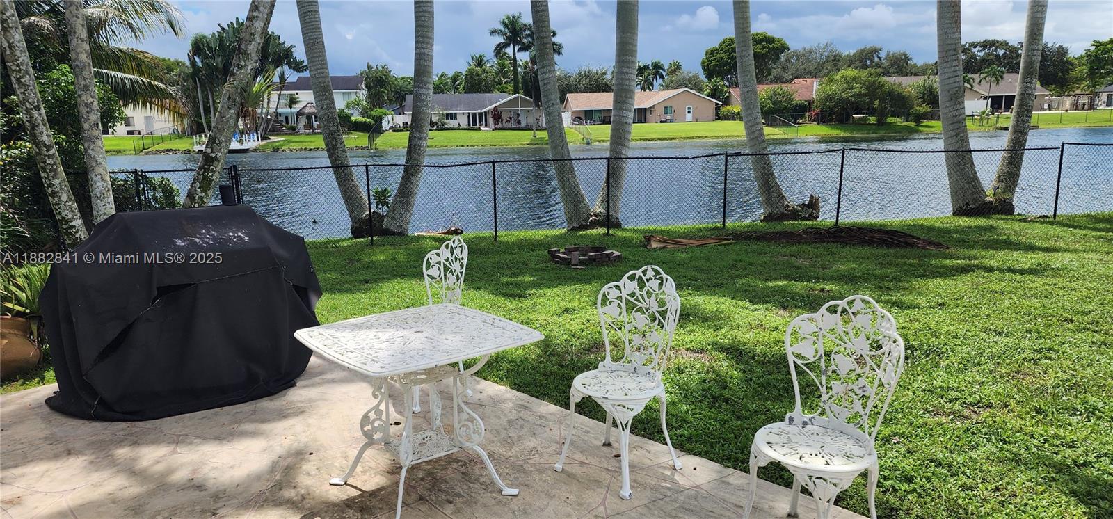 PINE LAKE - Residential Lease