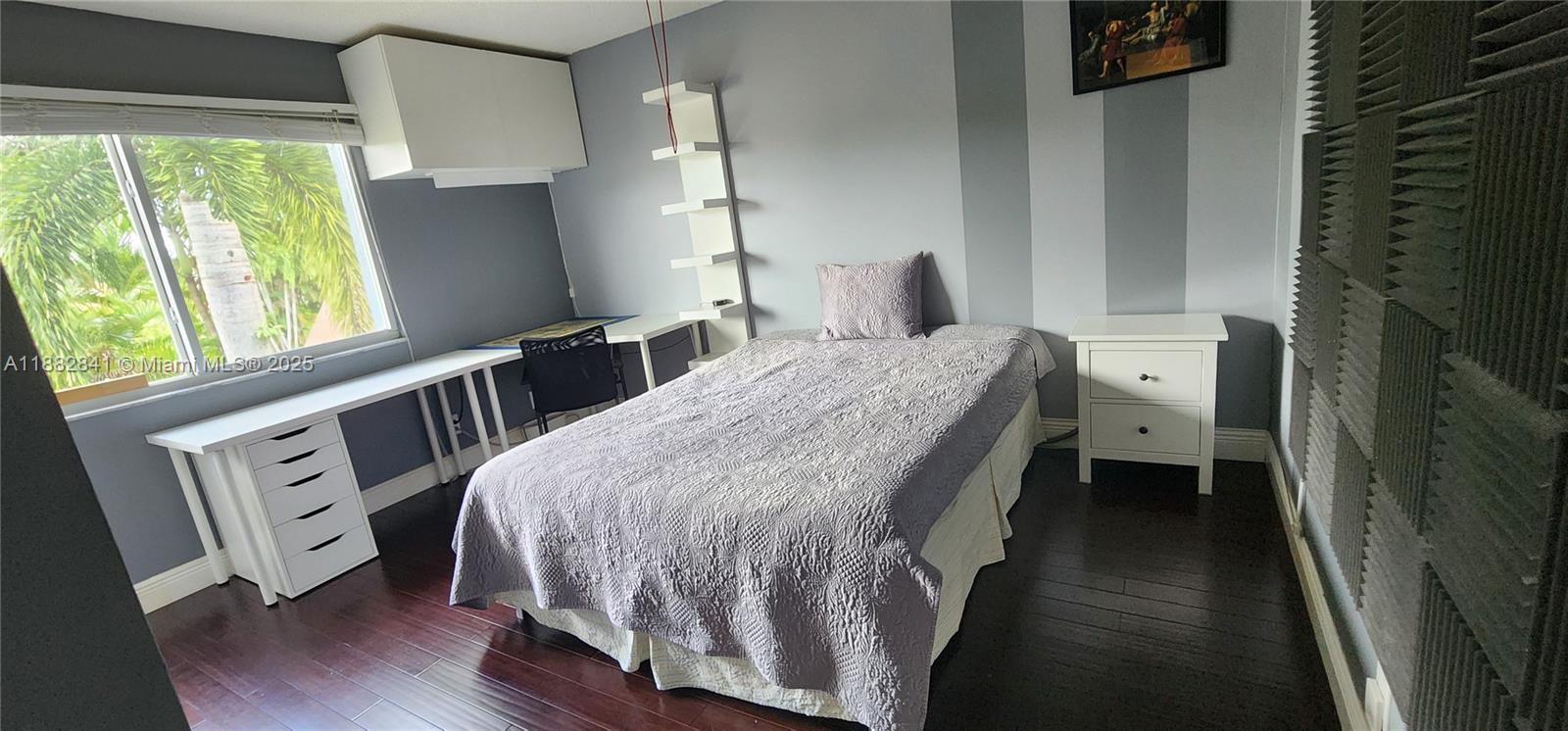 PINE LAKE - Residential Lease