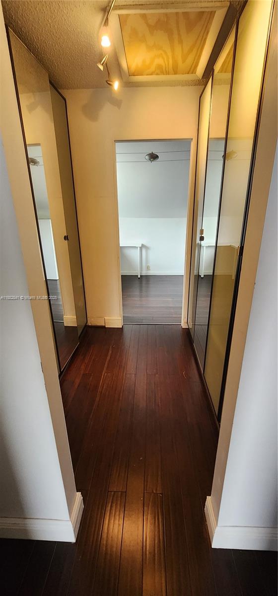 PINE LAKE - Residential Lease