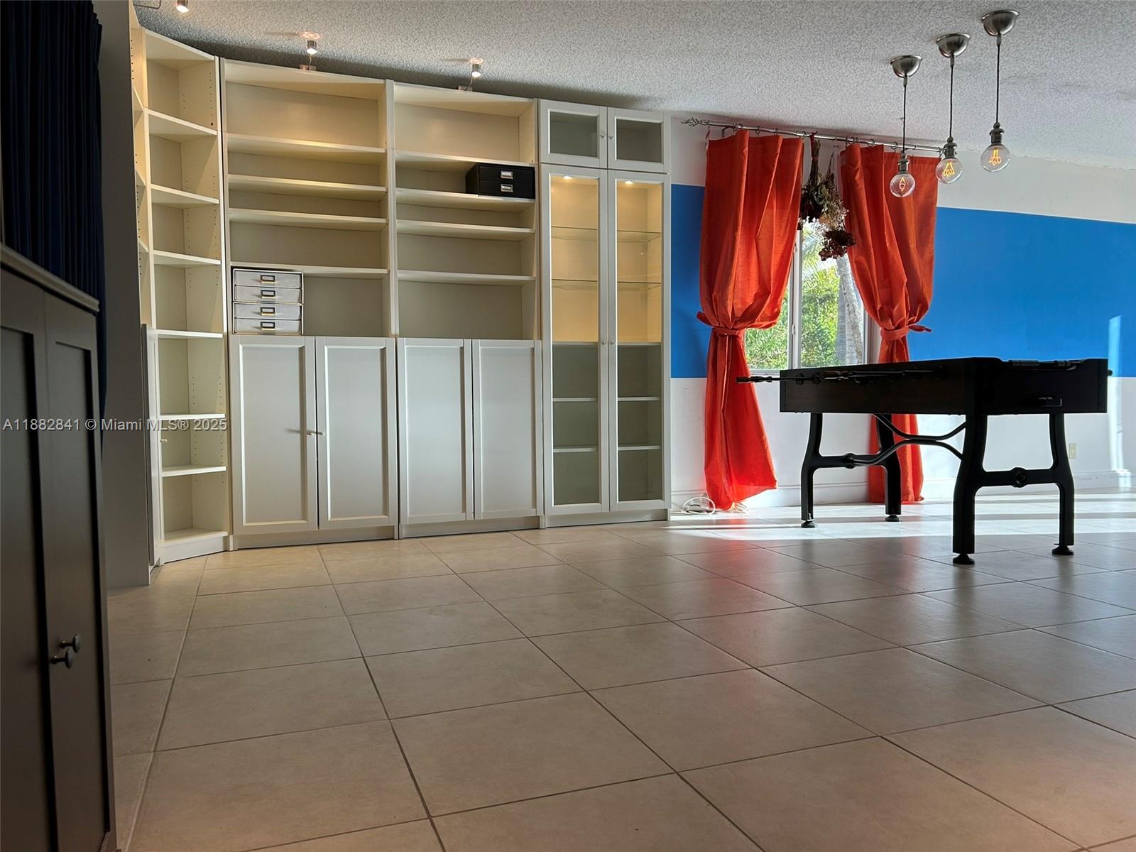 PINE LAKE - Residential Lease