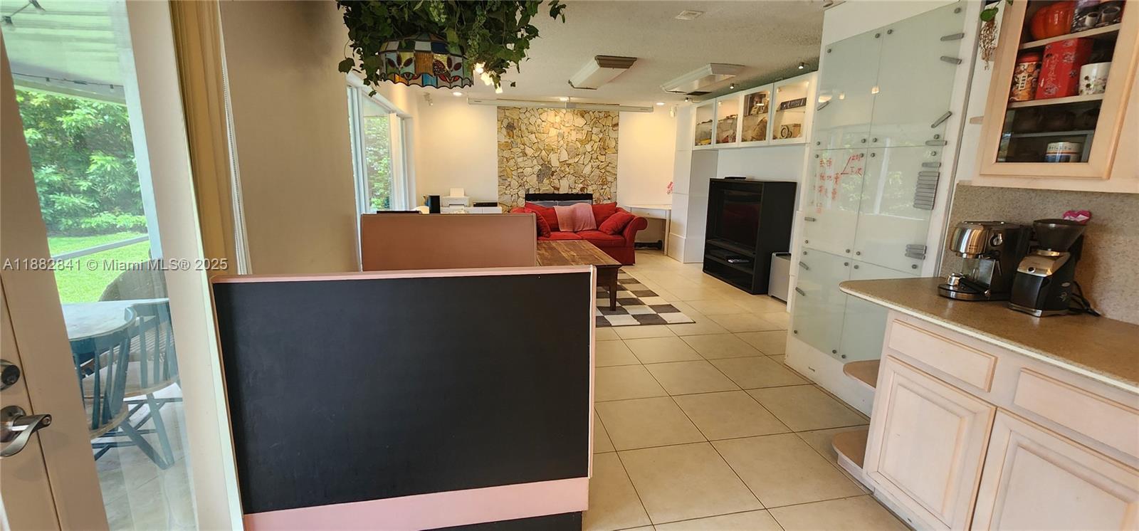 PINE LAKE - Residential Lease