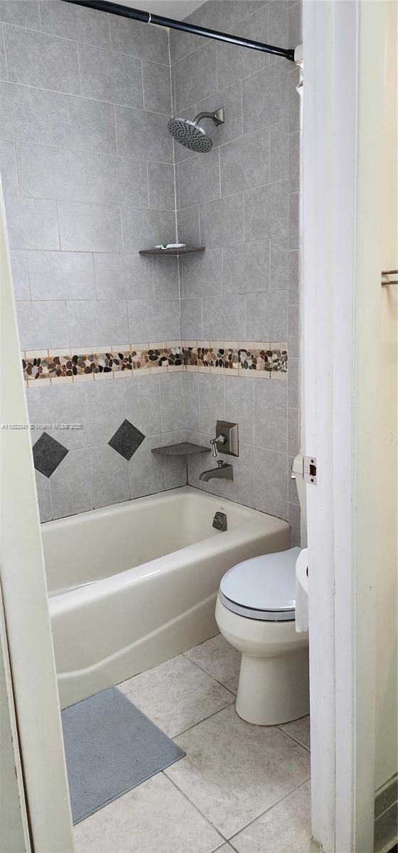 PINE LAKE - Residential Lease