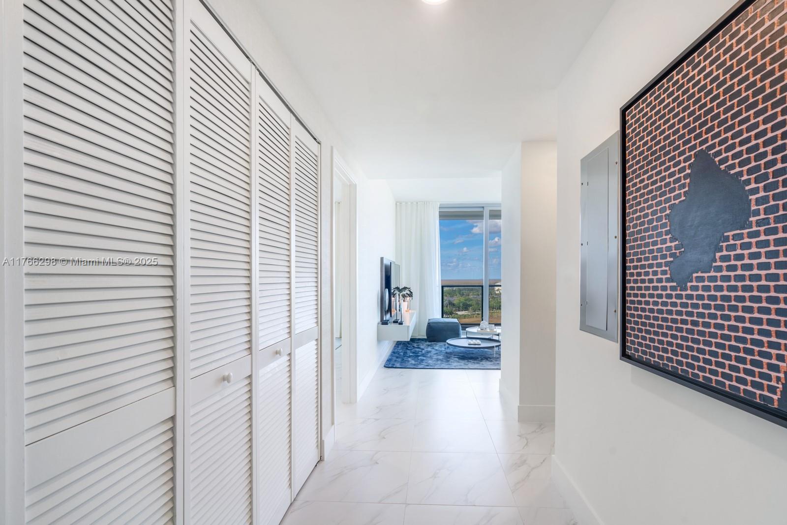 METROPICA NORTH TOWER ONE - Residential