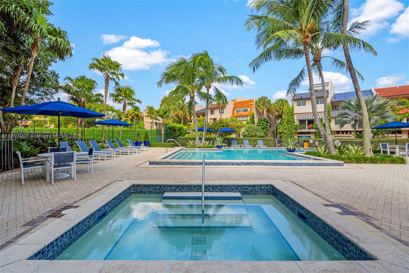 ROYAL HARBOUR YACHT CLUB - Residential Lease