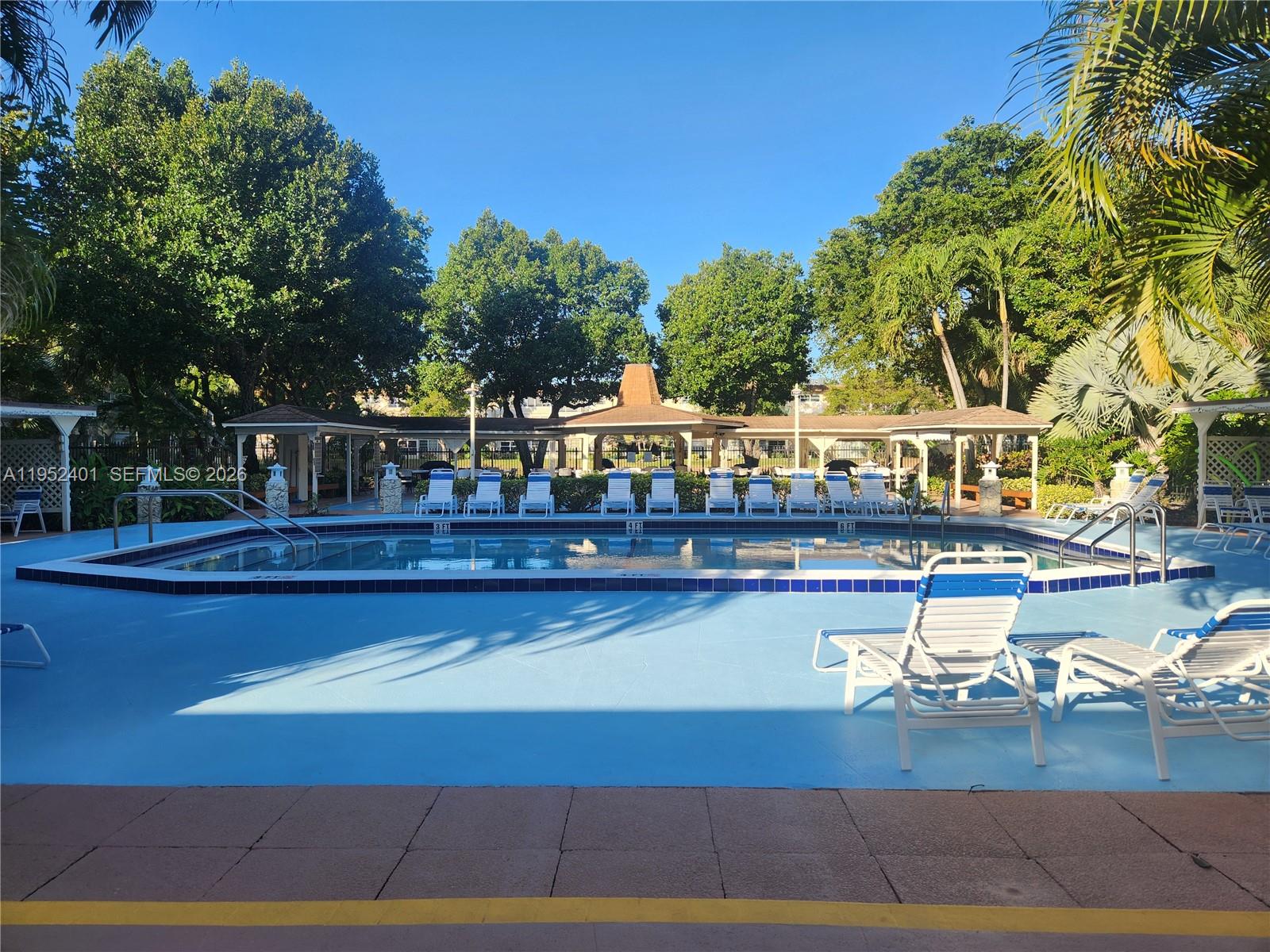 WILLOW GARDENS CONDO - Residential