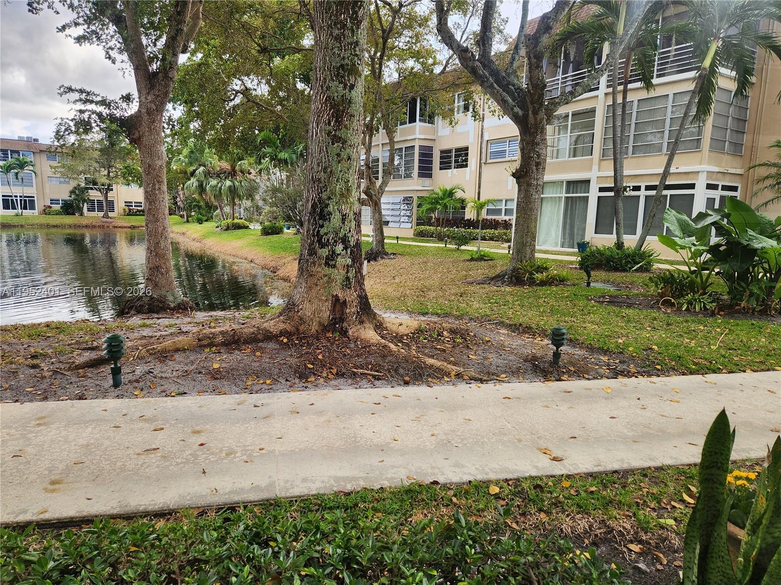 WILLOW GARDENS CONDO - Residential